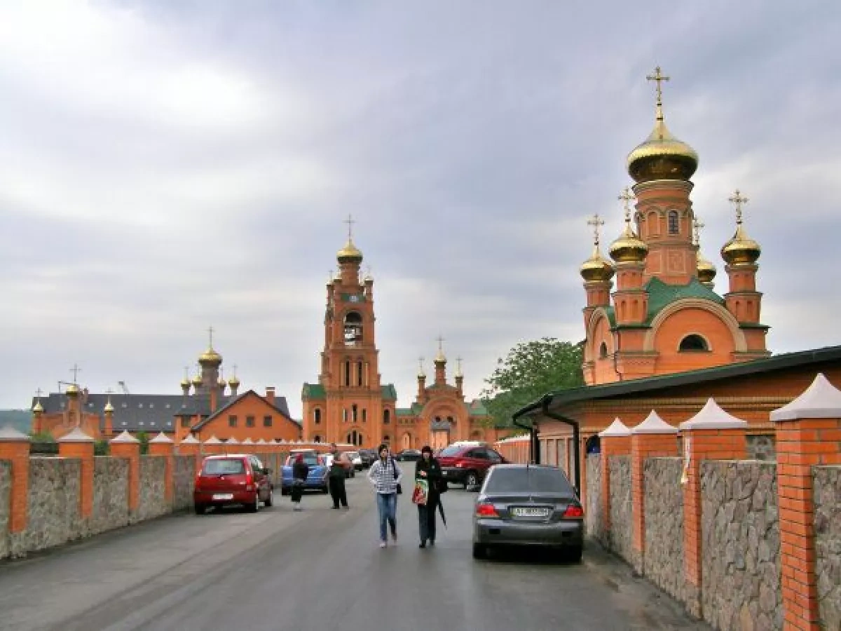 Russian fakes and the realities of Ukraine War, language, and manipulation