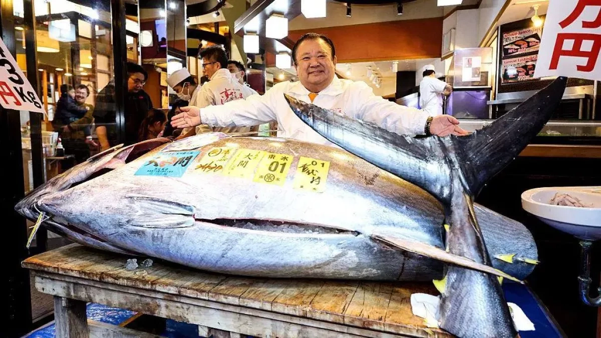 Tokyo’s New Year tuna auction sets record with $3.2 million bluefin sale