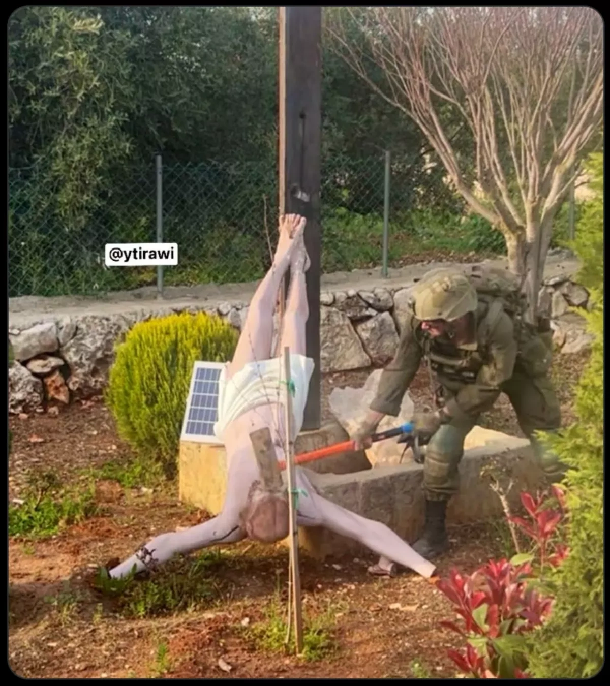 IDF launches probe over Israeli soldier damaging Jesus Christ statue in Lebanon PHOTO