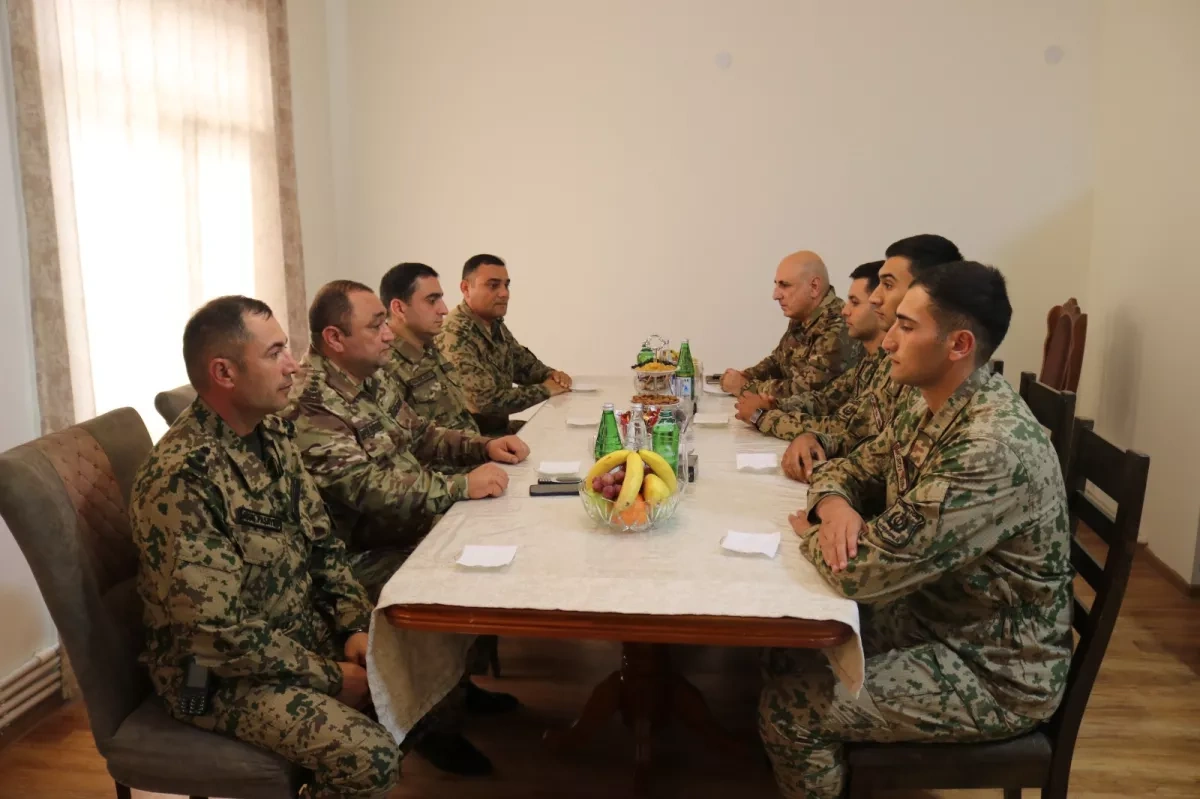 Azerbaijan prosecutor’s office holds Remembrance Day meetings with servicemen PHOTO