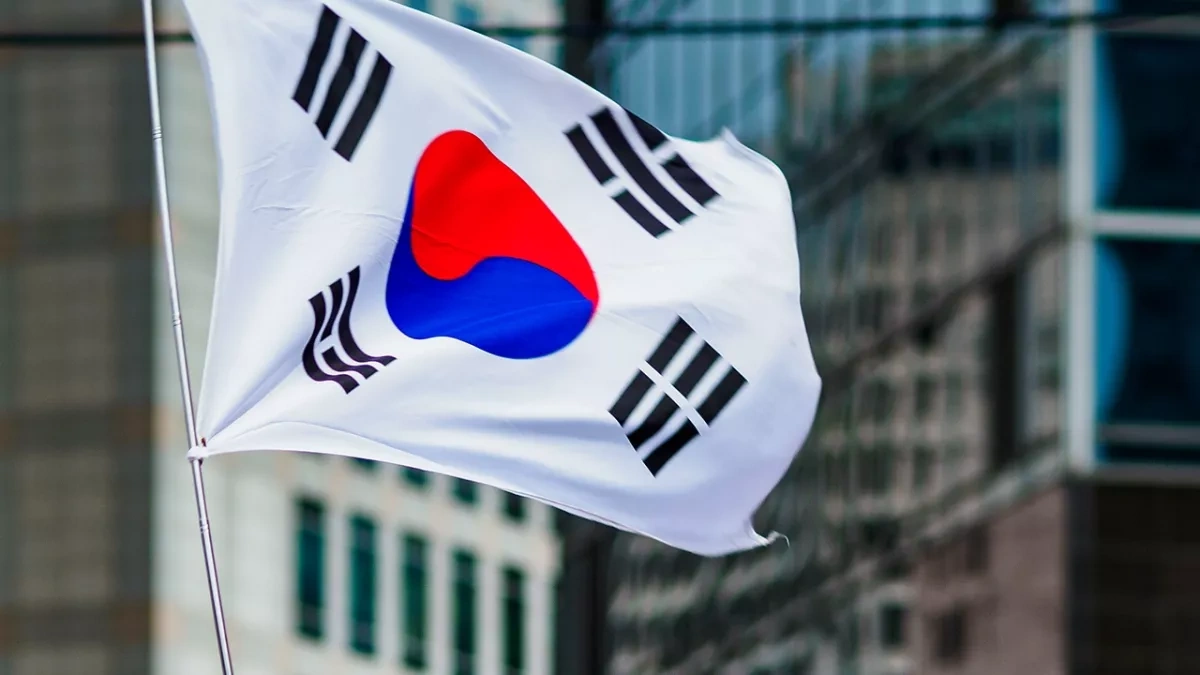 South Korea moves to enshrine nuclear weapons ban in submarine bill