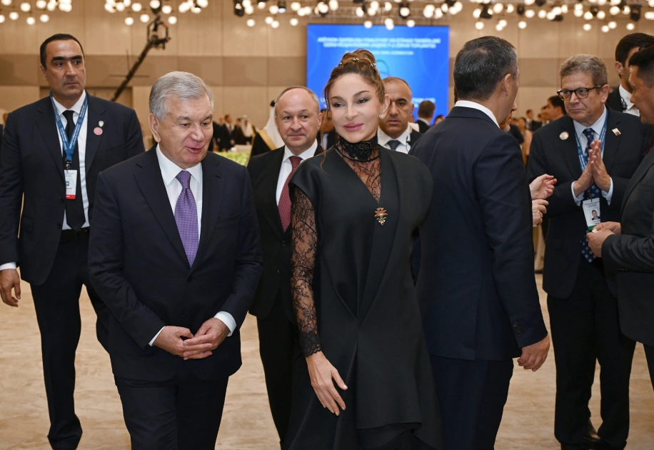 Dinner hosted on behalf of President Ilham Aliyev in honor of participants of 7th CICA Summit (PHOTO)