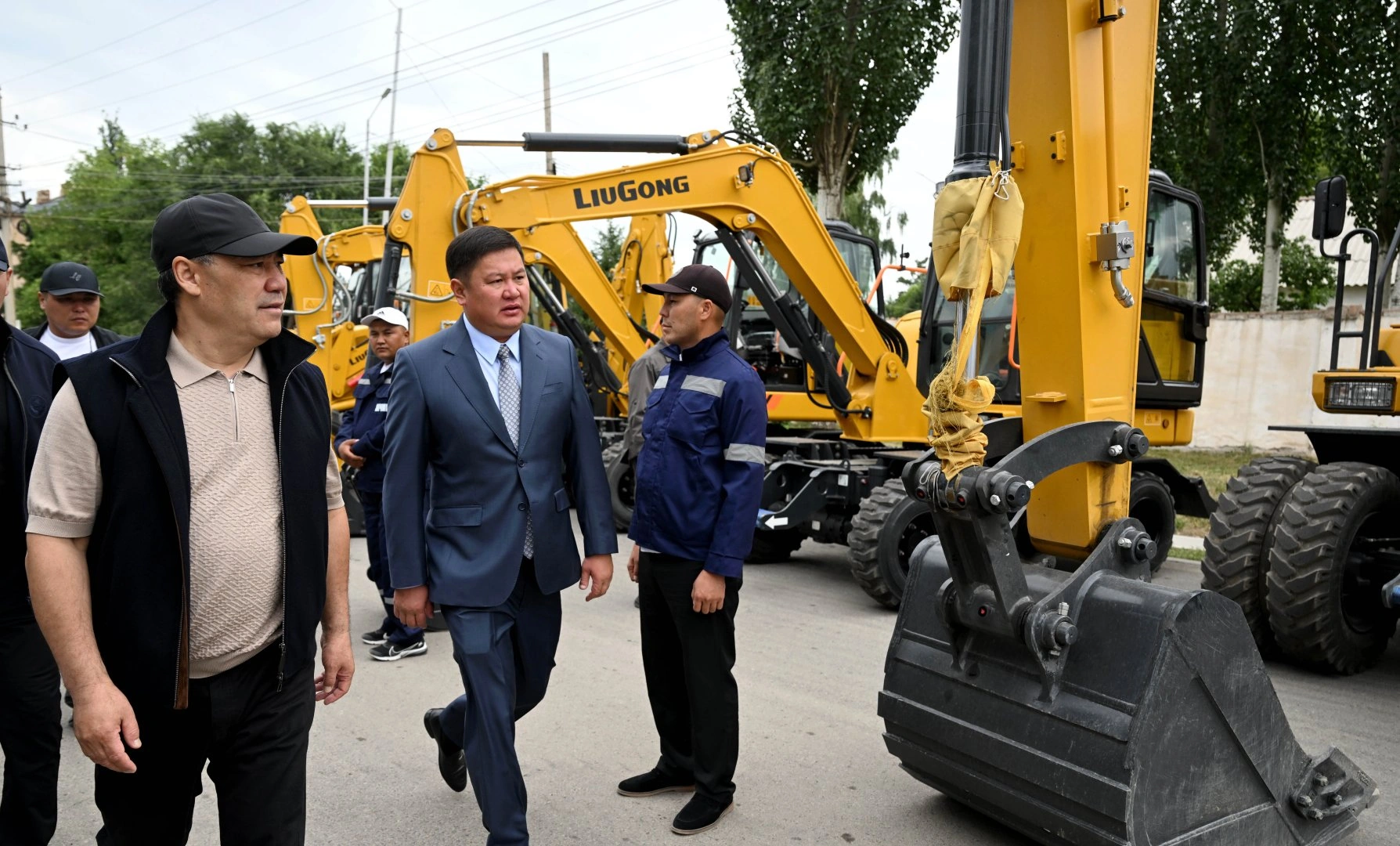 Kyrgyzstan orders action over substandard municipal equipment deliveries