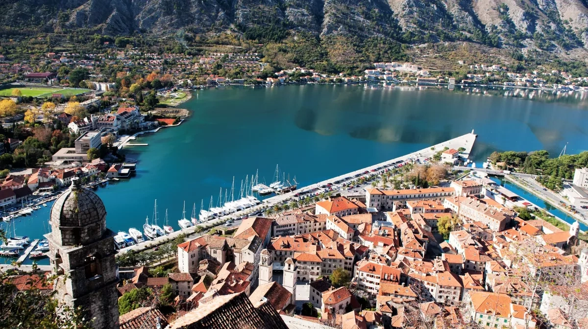 New visa system for Azerbaijanis travelling to Montenegro takes effect