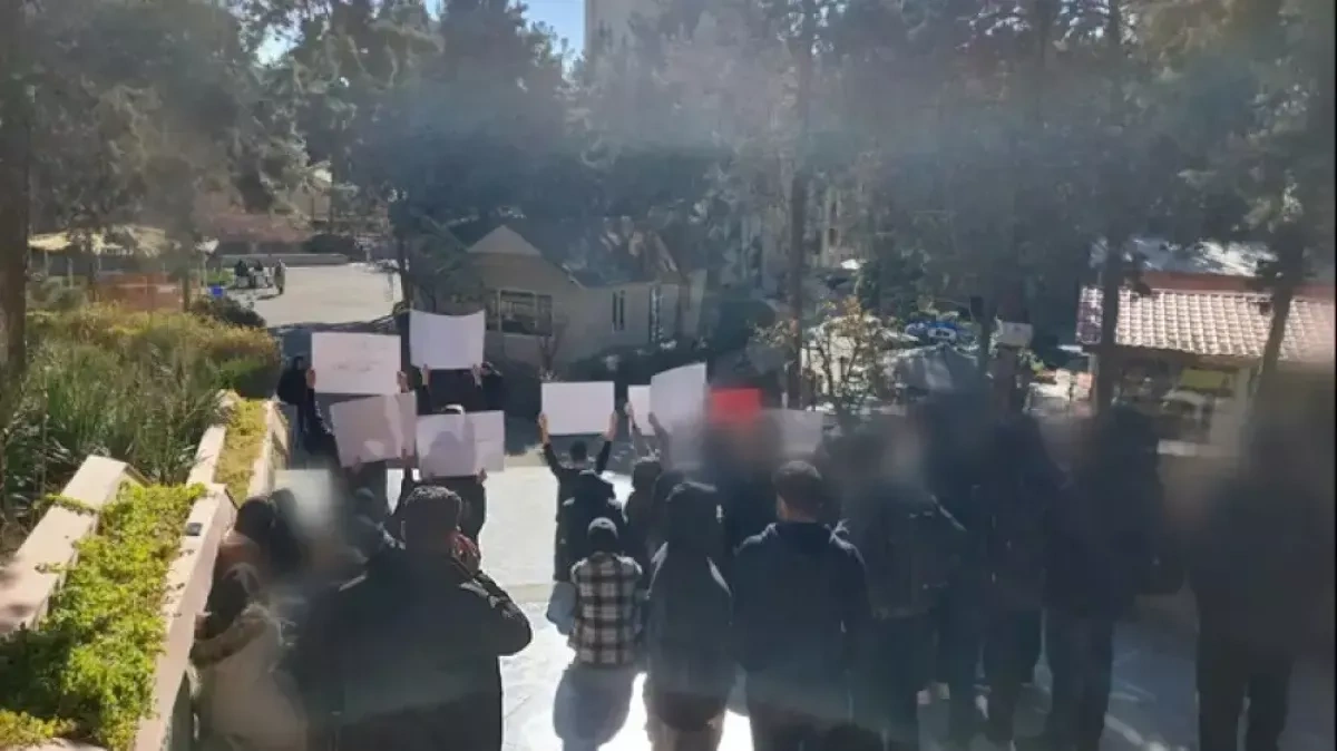 Media: Iran unrest deepens with dozens of deaths, mass arrests