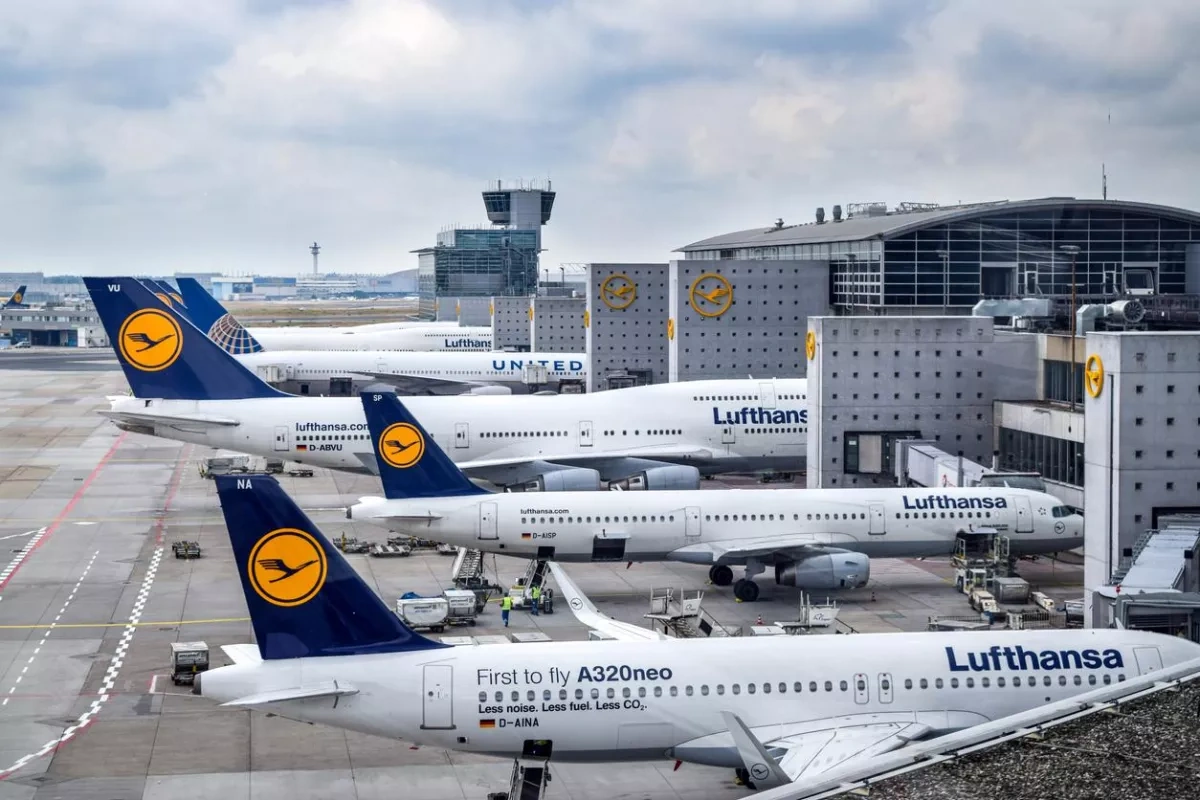 Lufthansa faces widespread disruption as pilots and cabin crew extend strike action