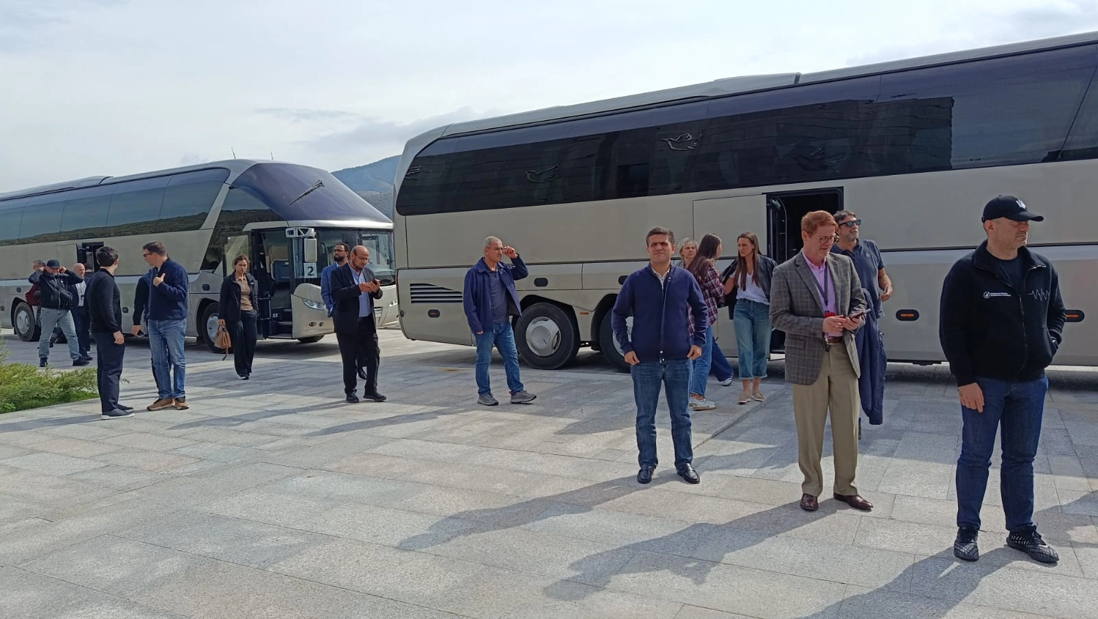 International conference participants visit Khojaly Genocide Memorial (PHOTO)