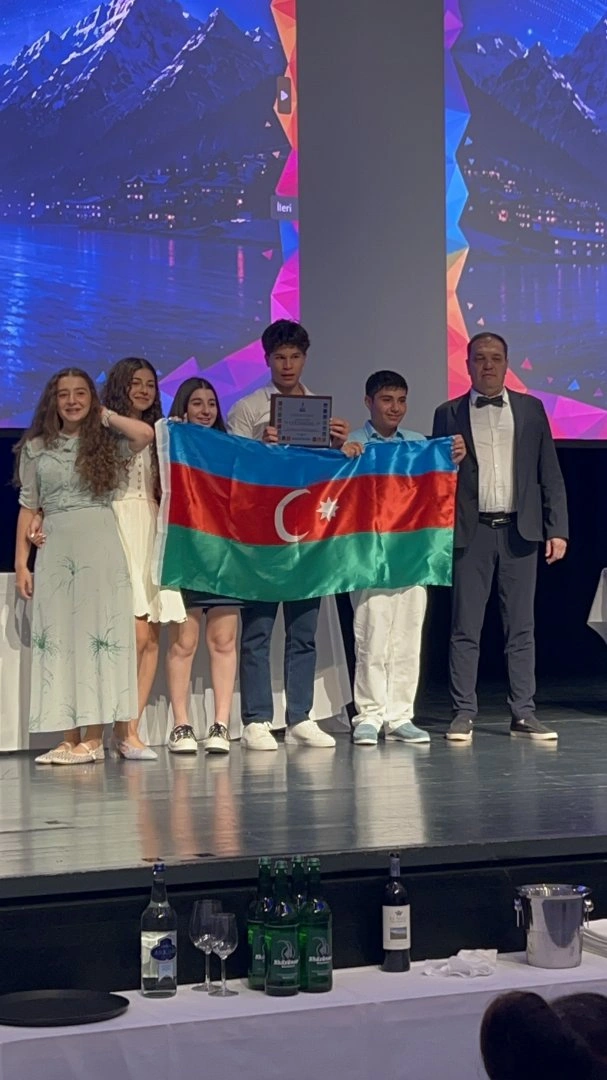 MINIBOSS Baku students gain global recognition for breakthrough startup projects (PHOTO)