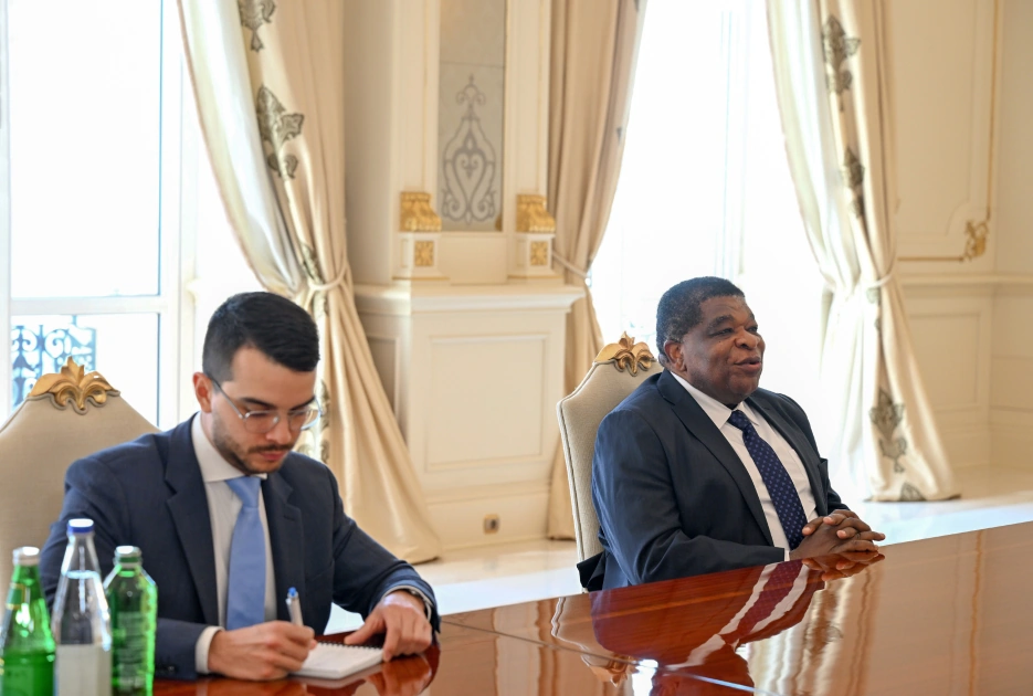 President Ilham Aliyev receives Secretary General of Inter-Parliamentary Union (PHOTO)