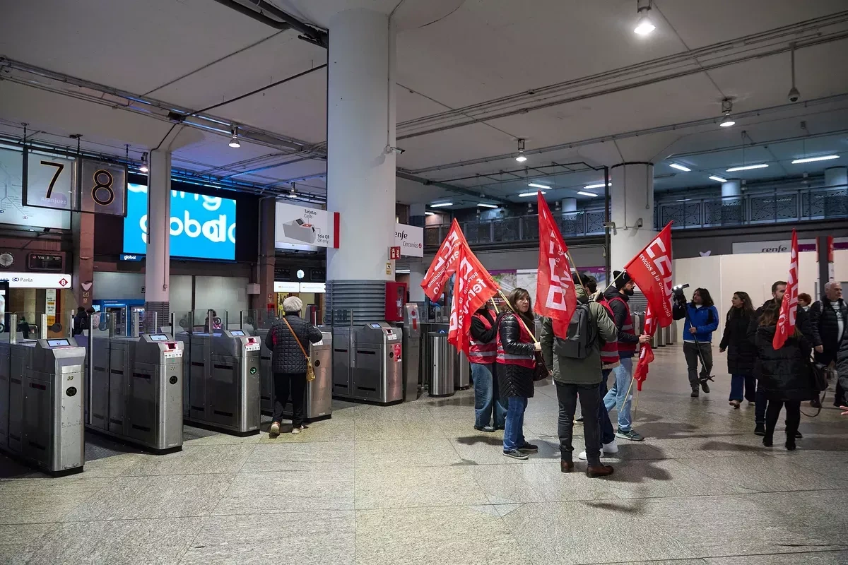 Spain hit by three-day train strike after deadly rail accidents