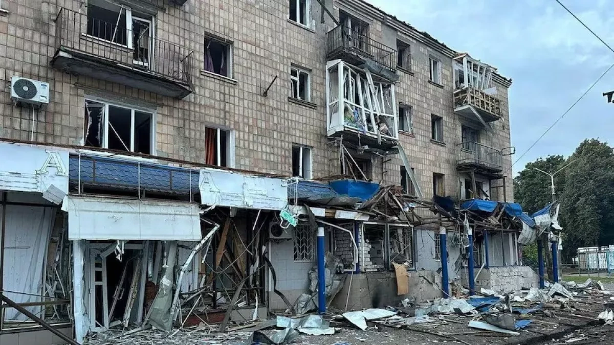 Russian guided bomb strike hits Ukraine's Sumy district, civilian wounded