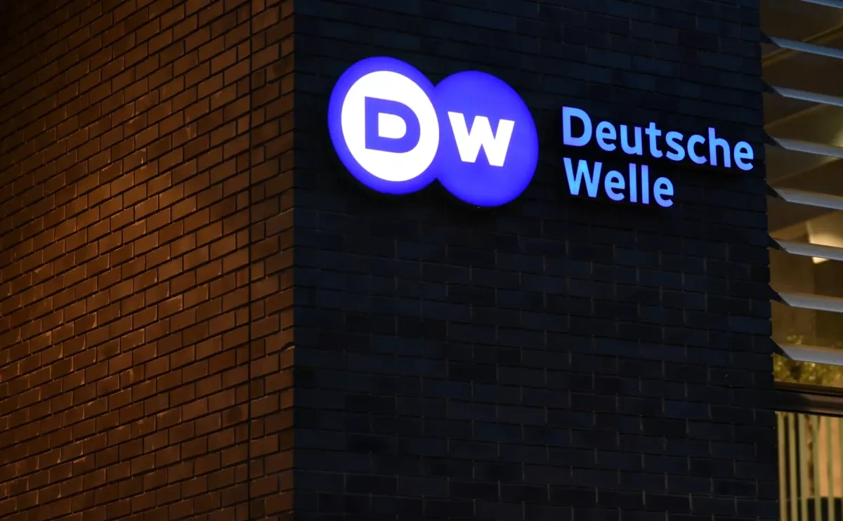 Russia outlaws Deutsche Welle as "undesirable organisation"