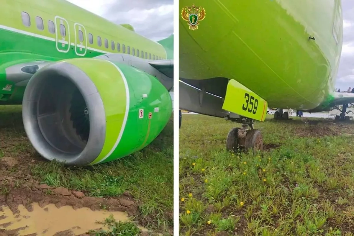 Plane carrying 173 passengers veers off runway in Russia PHOTO