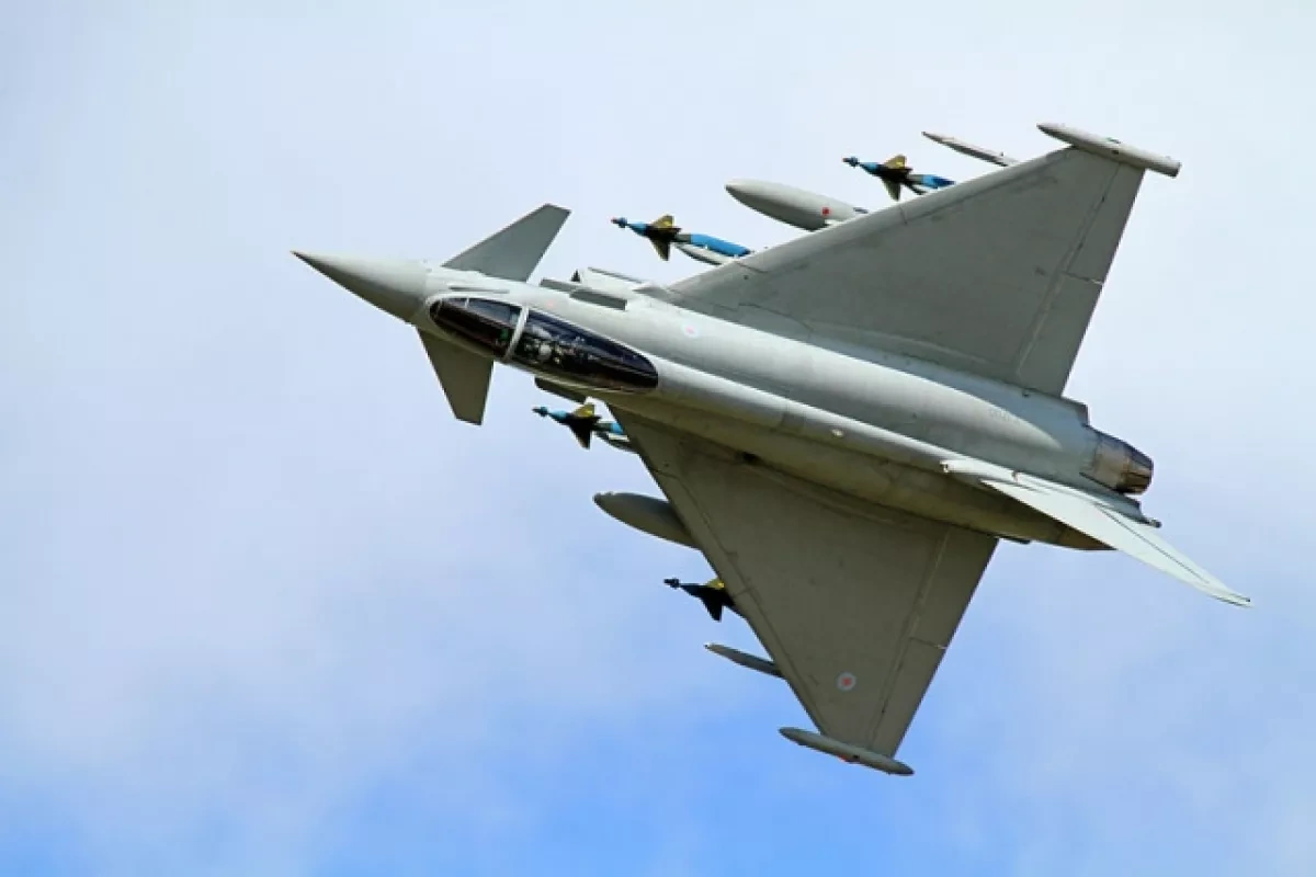 UK, French air forces strike ISIS underground complex in Syria