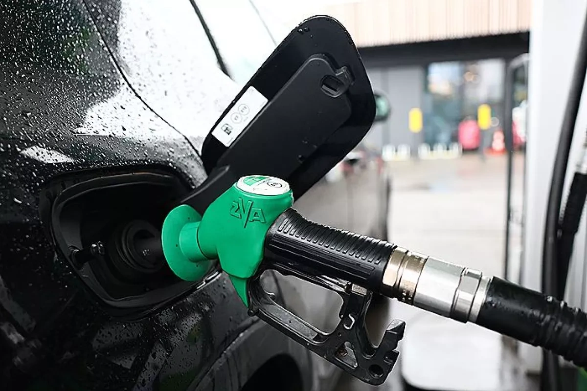 Russia extends full ban on petrol exports until February 2026