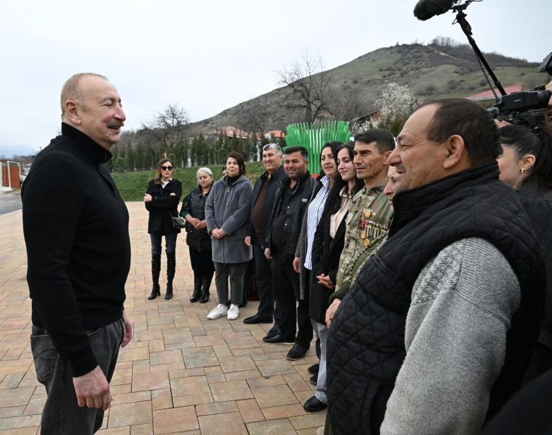 President Ilham Aliyev, First Lady Mehriban Aliyeva inspect restoration of individual houses and infrastructure in Khanoba village of Khojavend (PHOTO)