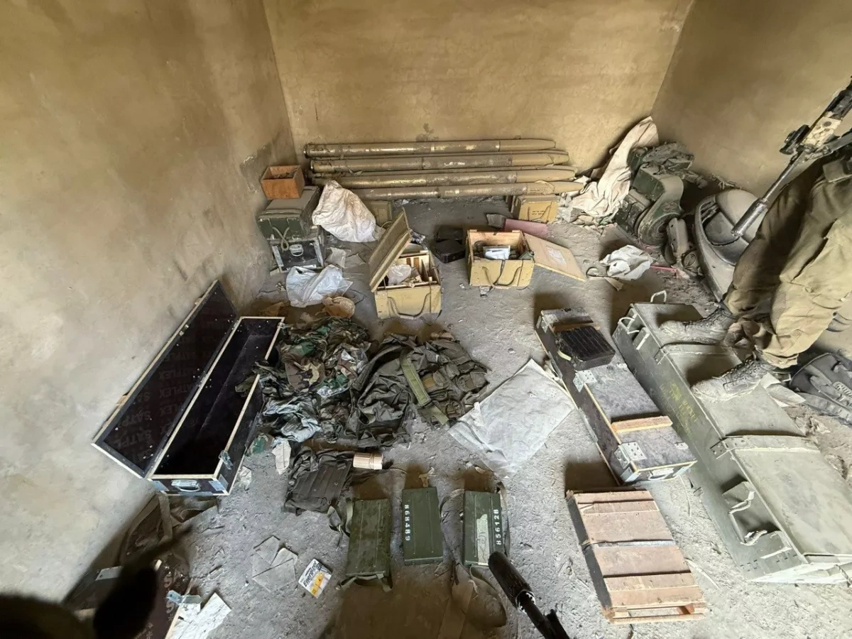 IDF says troops seize Hezbollah rocket cache in southern Lebanon raid Photo