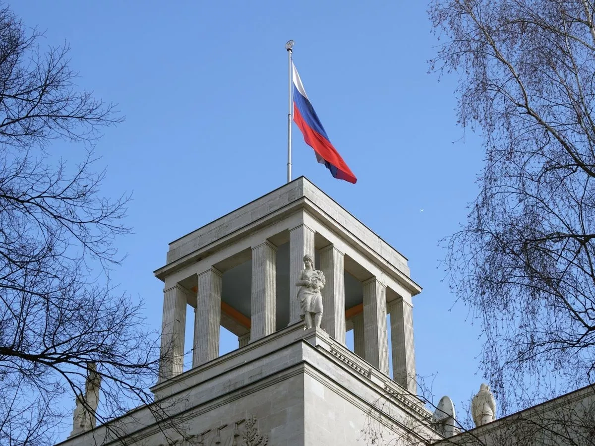 Bild: German intelligence steps up surveillance of Russian Embassy in Berlin