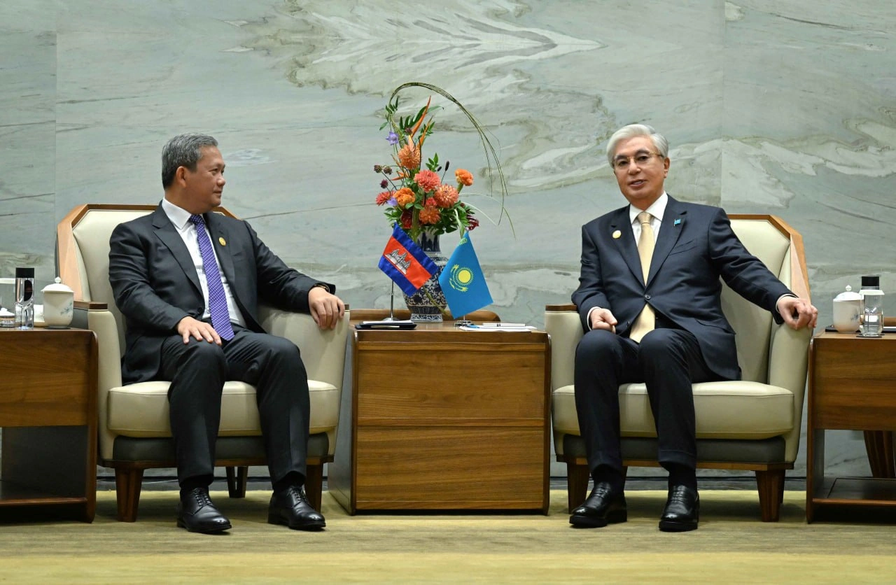 Tokayev, Cambodian PM outline roadmap for trade, digital partnership