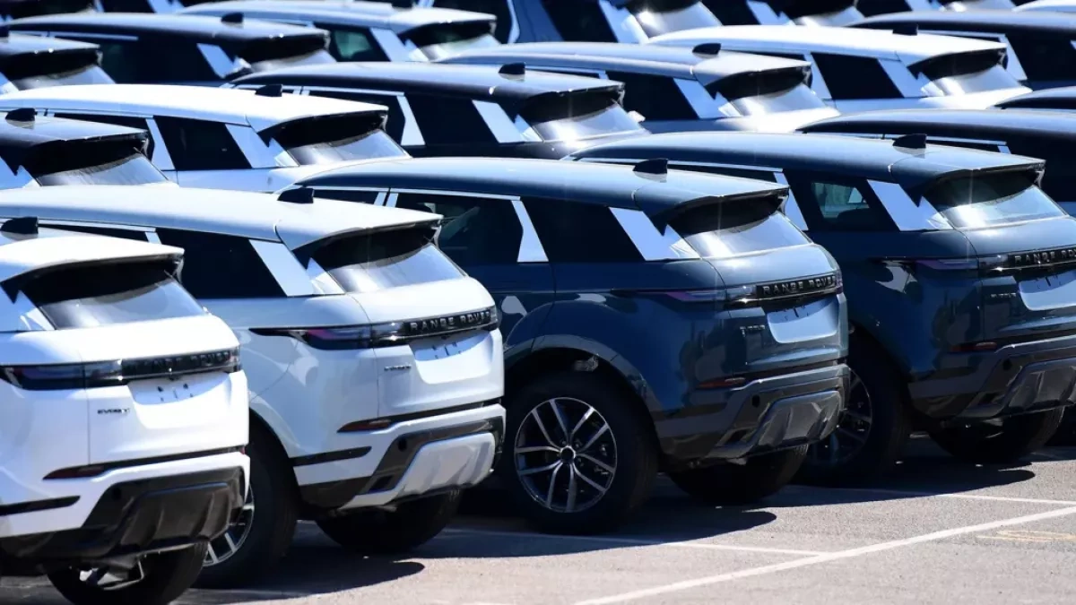Jaguar Land Rover to cut 4,000 jobs over two years