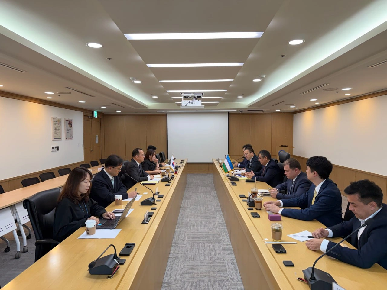 Uzbekistan taps South Korean expertise for AI Data Hub