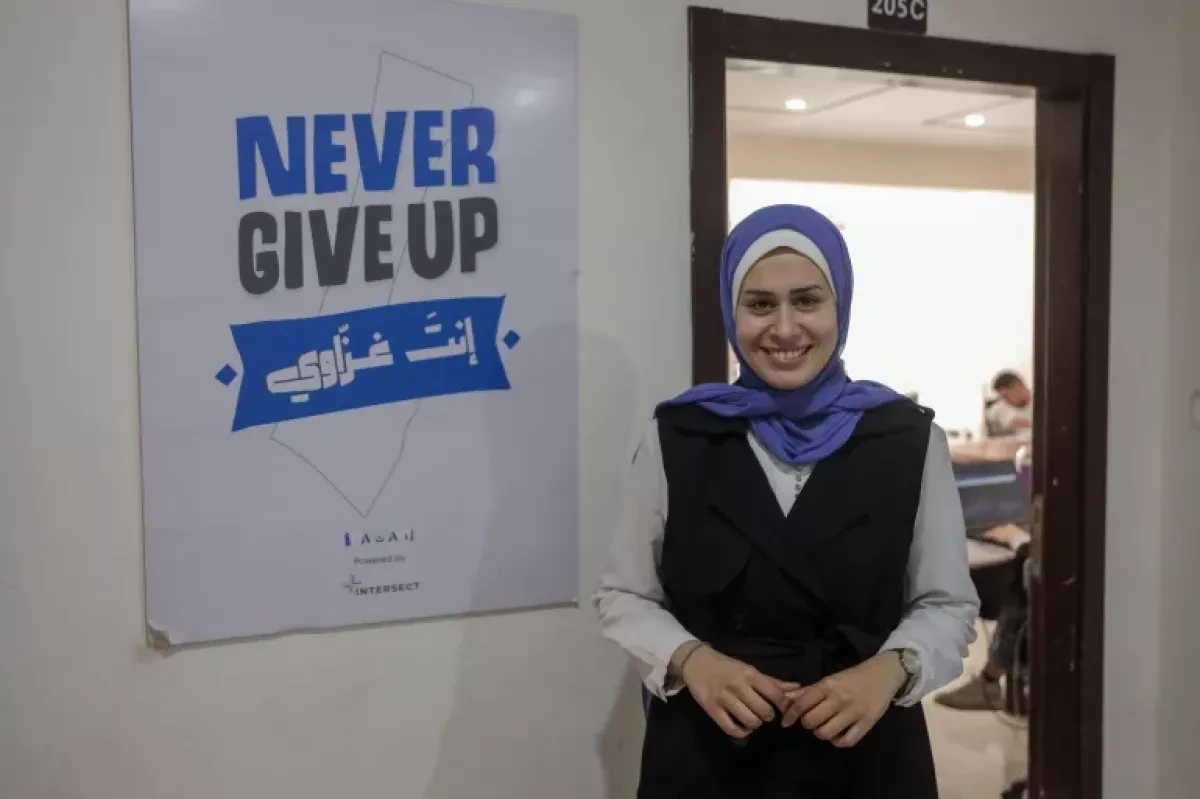 Palestinian programmers build apps to tackle daily challenges in Gaza