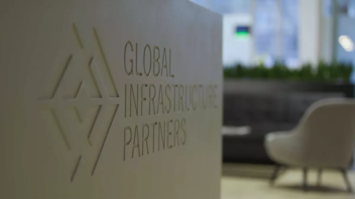 Capital that is not looking for oilfields $30 trillion at the Baku Forum