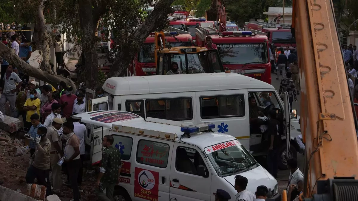Fiery bus crash in India leaves nine burned alive, dozens injured
